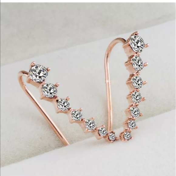 Women fashion rhinestone gold crystal earring hook - Picture 3 of 3